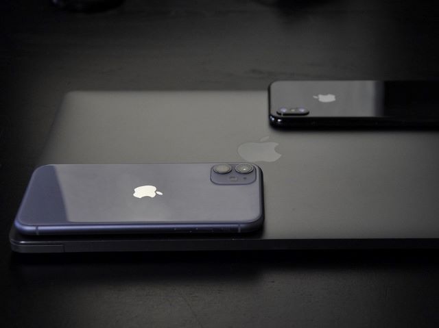 เคส iPhone 11 ใส่กับ iPhone 12 ได้ไหม?
