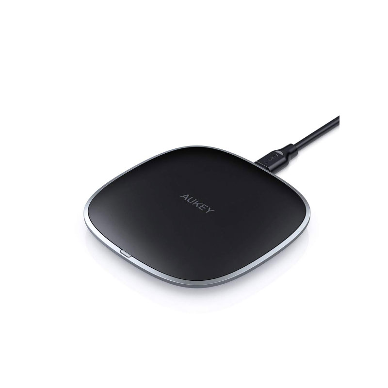 แท่นชาร์จไร้สาย Aukey LC-Q6 Graphite 10W Wireless Fast Charger แท่นชาร์จไร้สาย Aukey LC-Q6 Graphite 10W Wireless Fast Charger