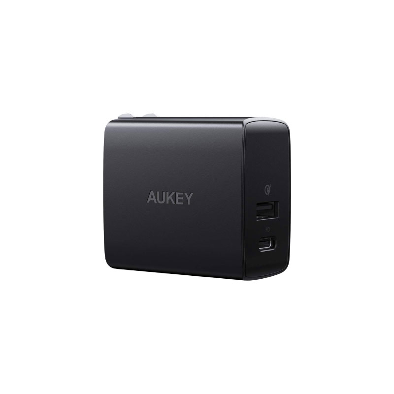 ตัวแปลง Aukey PA-TA01 Universal Travel With USB-C and USB-A Ports Adapter ตัวแปลง Aukey PA-TA01 Universal Travel With USB-C and USB-A Ports Adapter