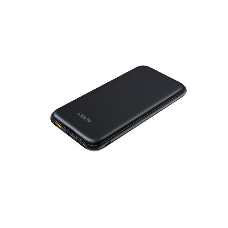 แบตสำรอง Aukey PB-XD10 10000mAh USB-C PowerBank with Quick Charge แบตสำรอง Aukey PB-XD10 10000mAh USB-C PowerBank with Quick Charge