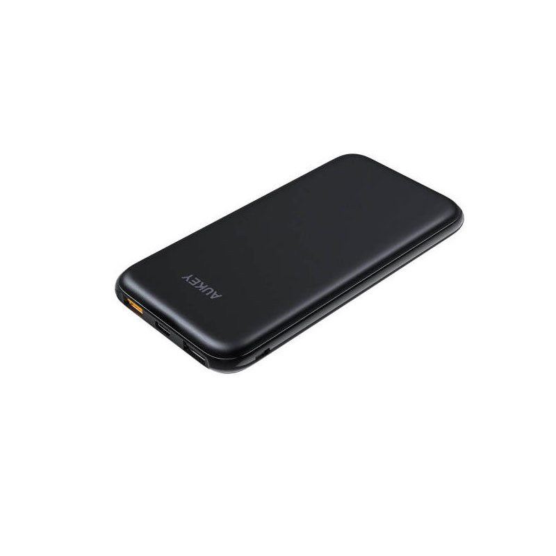 แบตสำรอง Aukey PB-Y13 10,000mAh Slim USB-C PowerBank Quick Charge แบตสำรอง Aukey PB-Y13 10,000mAh Slim USB-C PowerBank Quick Charge