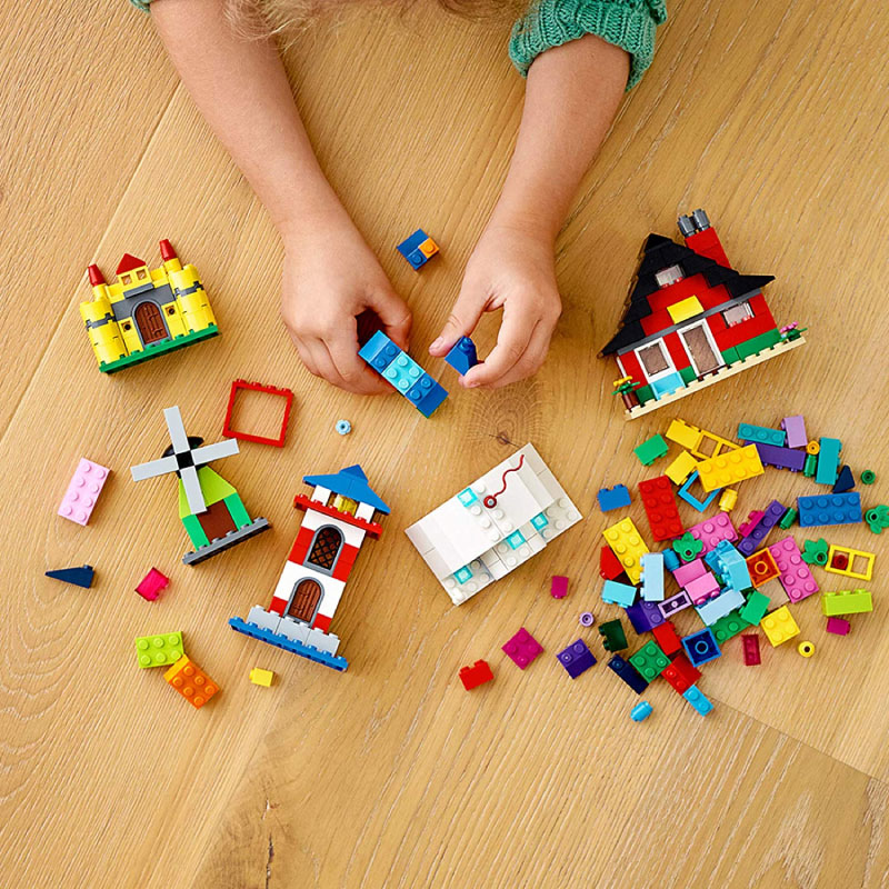 Lego 11008 Bricks and Houses V29
