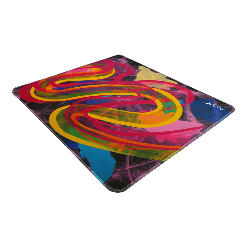 แผ่นรองเมาส์ Xtrfy GP4 Large Mousepad Street Pink