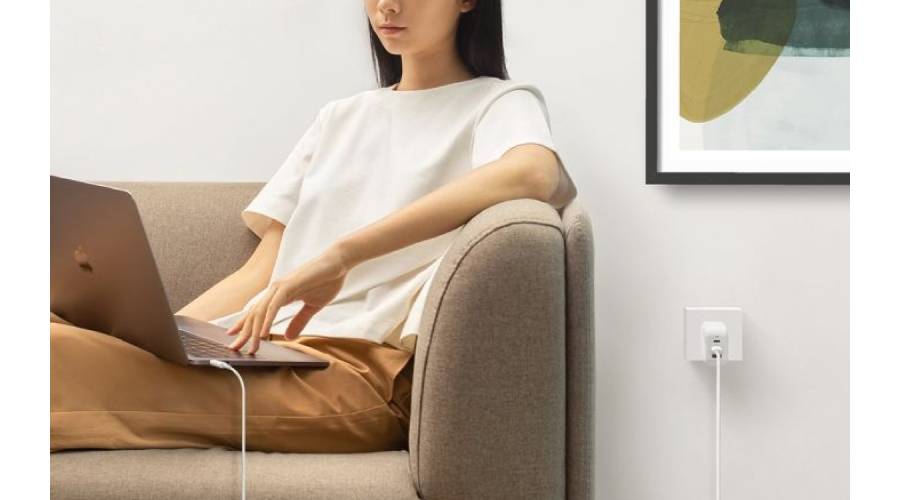 หัวชาร์จ Uniq Verge Pro Charger