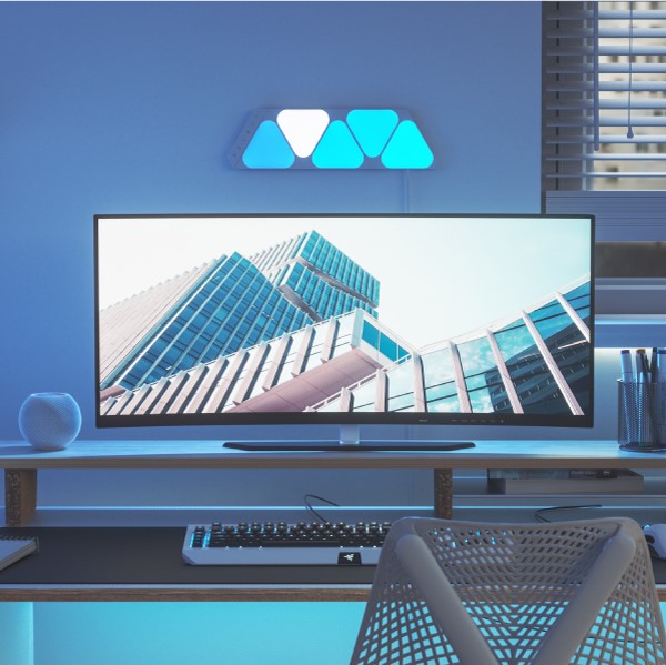 ชุดไฟตกแต่งอัจฉริยะ Nanoleaf Shapes Triangles mini Smarter Kit (5 Panels) ชุดไฟตกแต่งอัจฉริยะ Nanoleaf Shapes Triangles mini Smarter Kit (5 Panels)