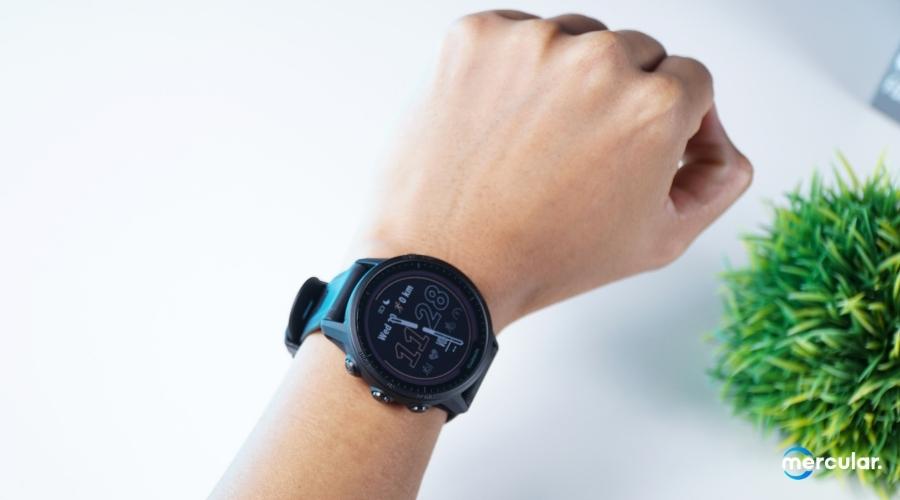นาฬิกา Garmin บนข้อมือ