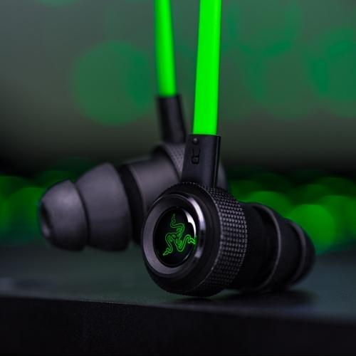 หูฟัง Razer Hammerhead Pro V2 In-Ear น้ำหนักเบา