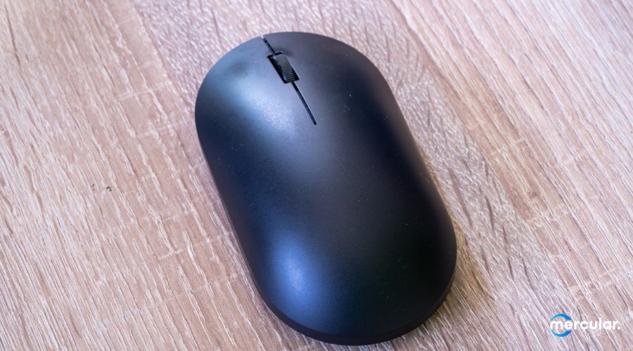 bluetooth mouse black top view