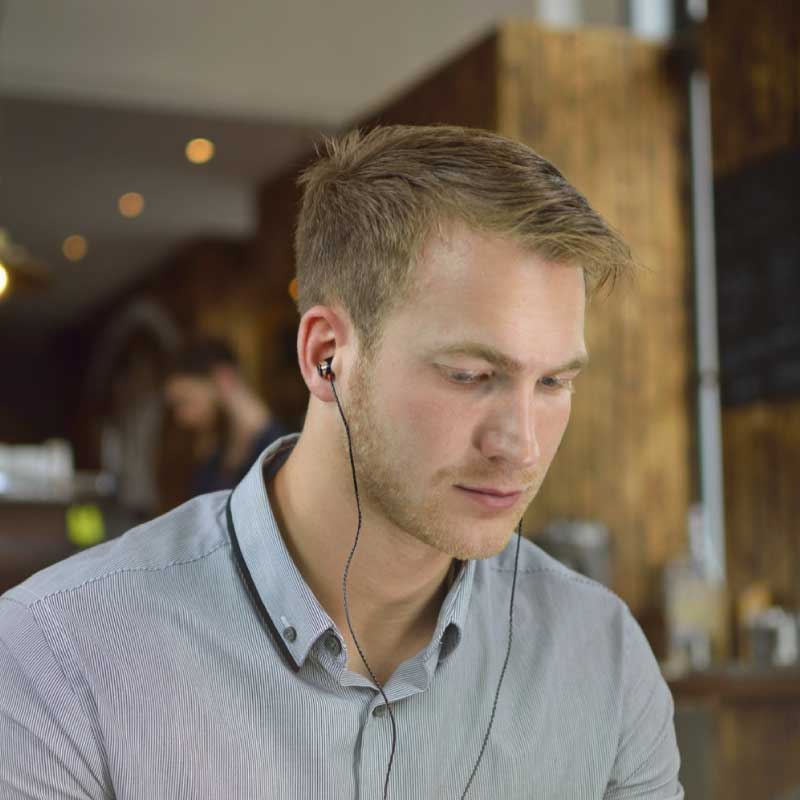 หูฟัง Soundmagic E10 In-Ear Gold