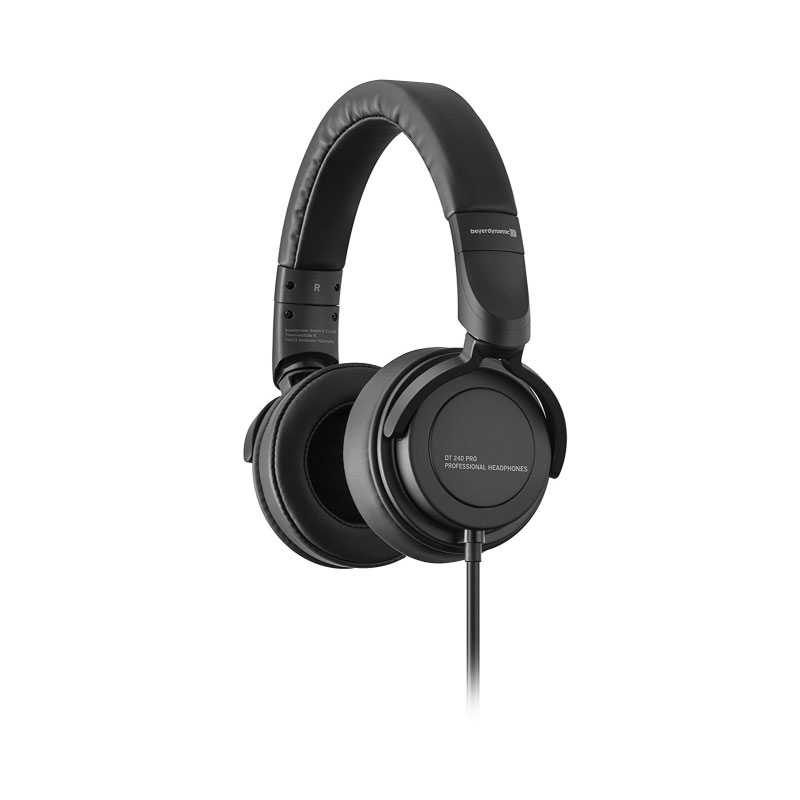 หูฟัง Beyerdynamic DT 240 PRO Headphone หูฟัง Beyerdynamic DT 240 PRO Headphone
