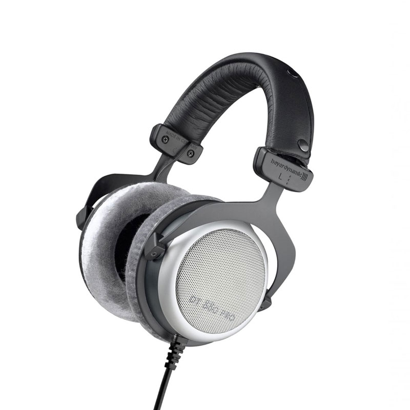 หูฟัง Beyerdynamic DT 880 PRO 250 ohms Headphone หูฟัง Beyerdynamic DT 880 PRO 250 ohms Headphone